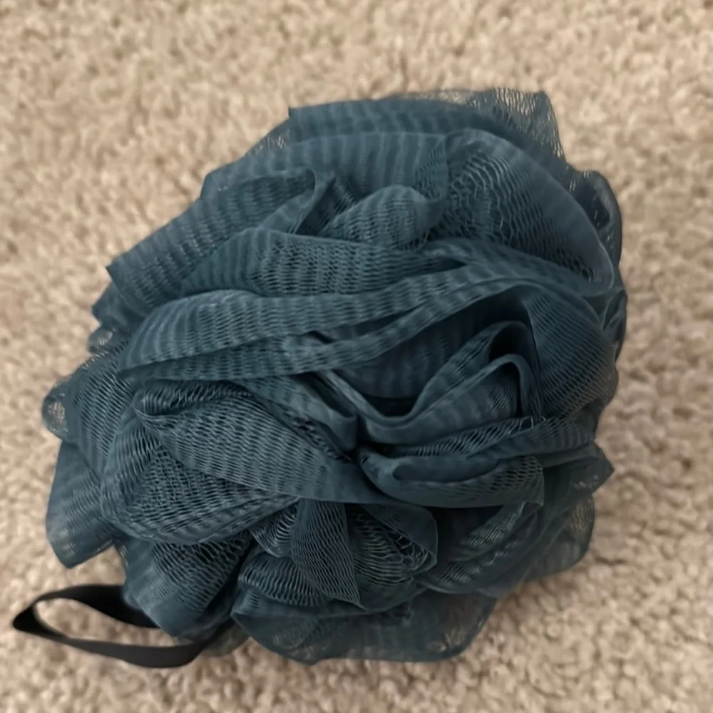 Luxurious Bath Pouf Set - White, Mint, Mauve, Teal - Picture 4 of 6